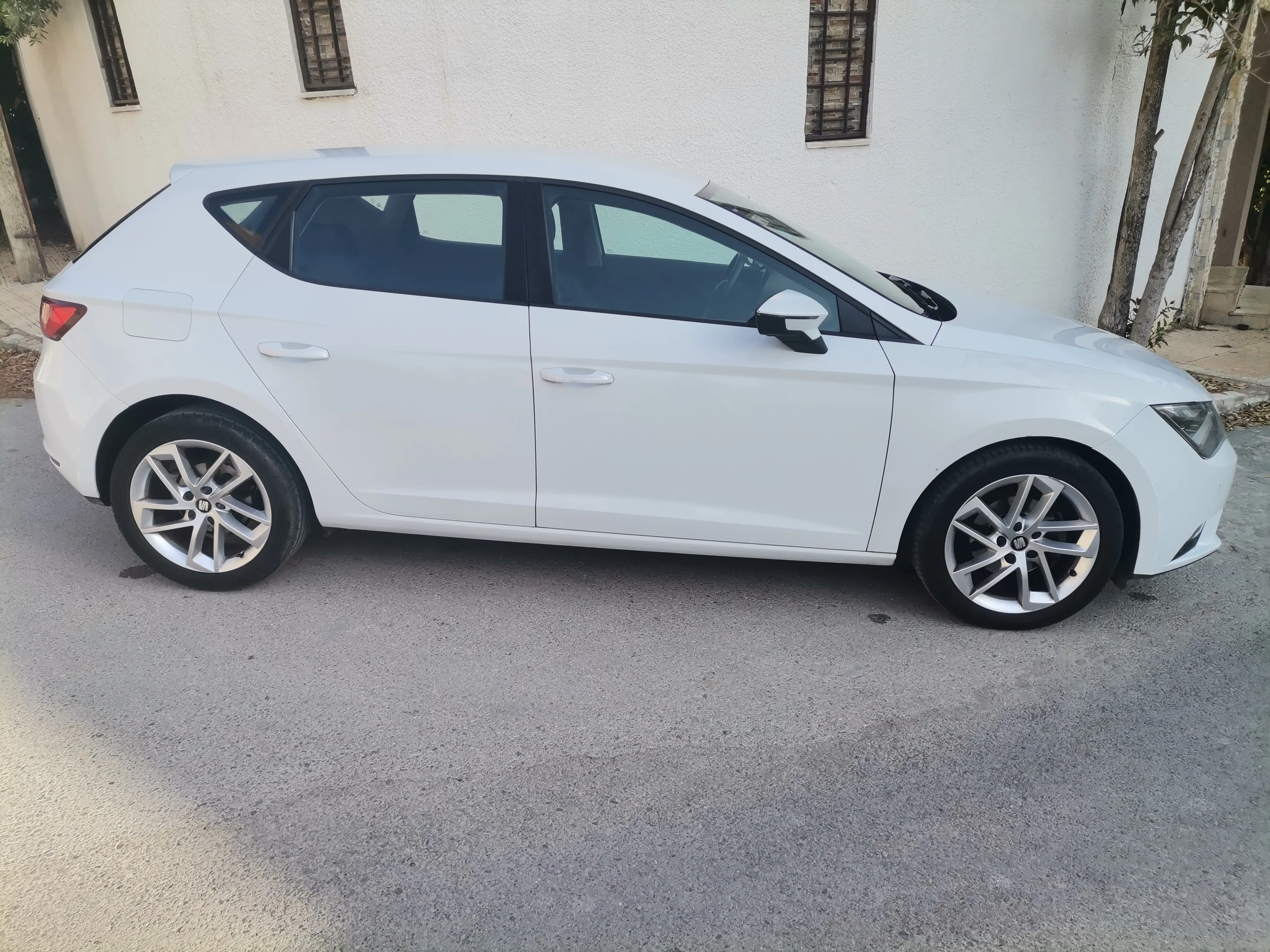 Seat Léon style tsi neuve à Ben Arous - Photo 4