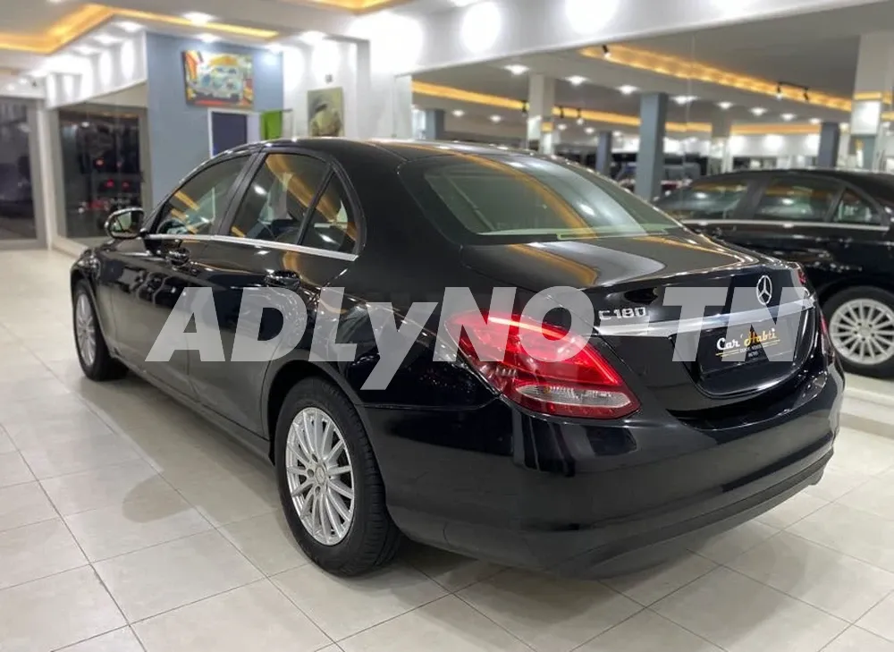 2014 MERCEDES-BENZ C180 à Tunis - Photo 3