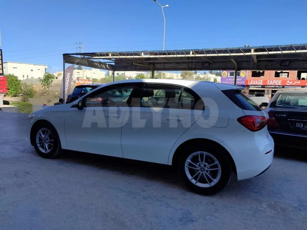 MERCEDES A180 PROGRESSIVE BOITE AUTO 12/2019 TEL 22801802 à Ariana - Photo 5