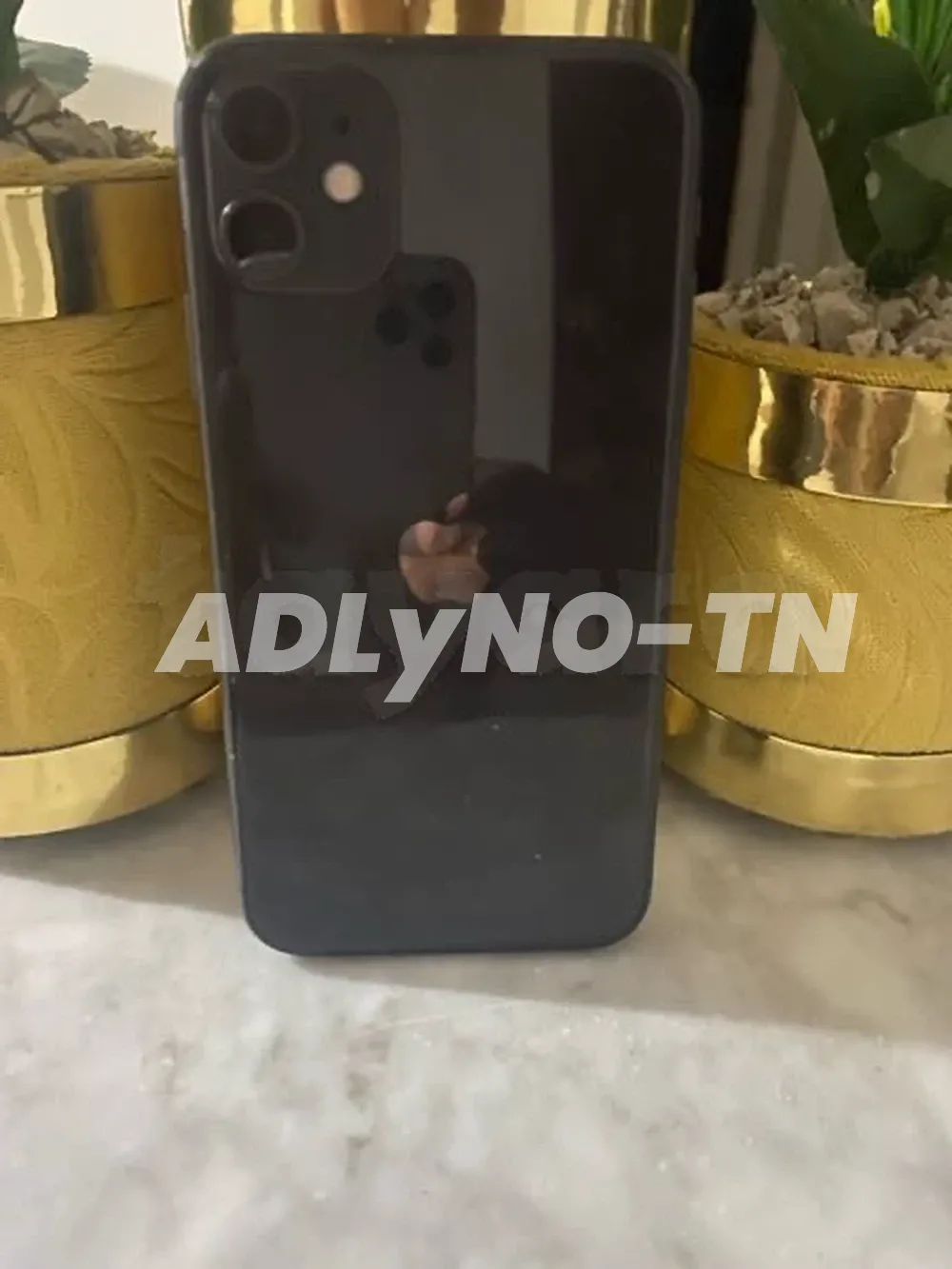  Infinix hot 40i état neuf m3ah boukouh w chargeur tel ndhif barcha w charge tayara 