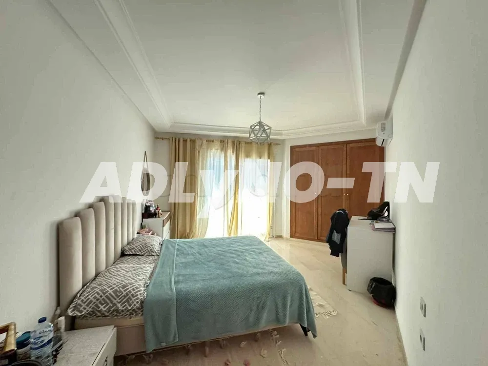 A vendre s+3 titré 173 m² à El Menzah 9 C à Tunis - Photo 7