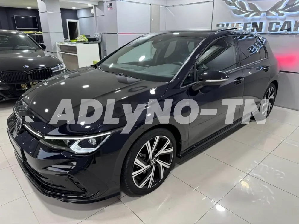 Golf 8 importée de Allemagne 1,5 eTSI avec 4 cylindres Tu 246 à Tunis - Photo 1