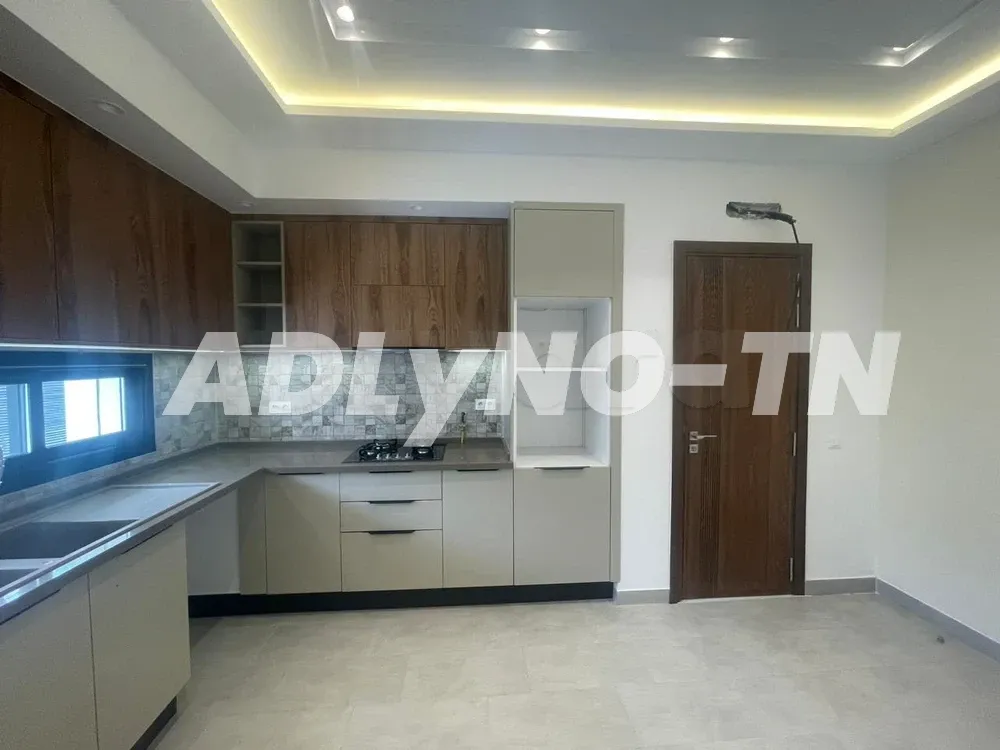 Une villa S+3 à la Soukra à Ariana - Photo 2
