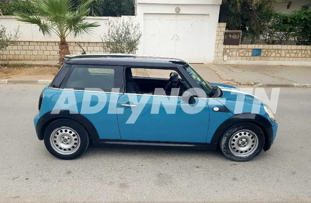 MINI COOPER 7 CH AVEC MOTEUR IMPECCABLE à Ariana - Photo 3