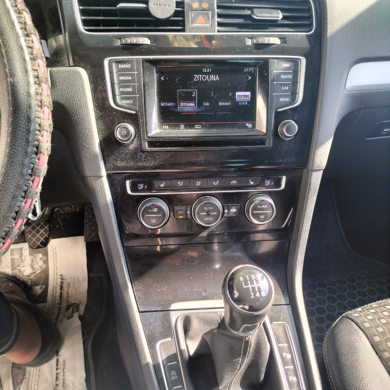 Volkswagen Golf Essence 2015 à Mahdia - Photo 6