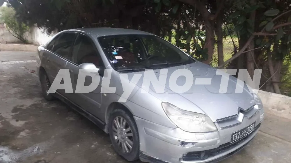 Citroën c5 hdi à Bizerte - Photo 2