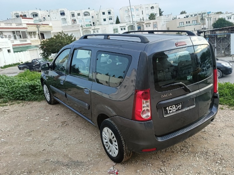 Dacia LOGAN MCV Diesel 2012 à Ariana - Photo 2