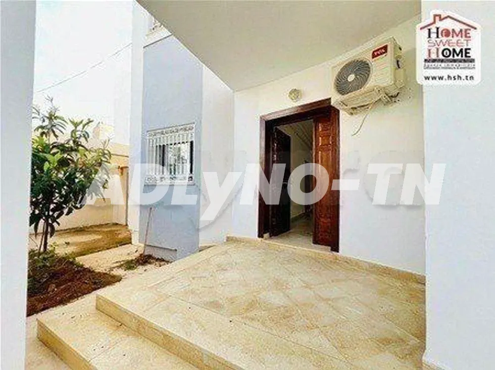 Villa England à Louer à La Soukra à Ariana - Photo 1