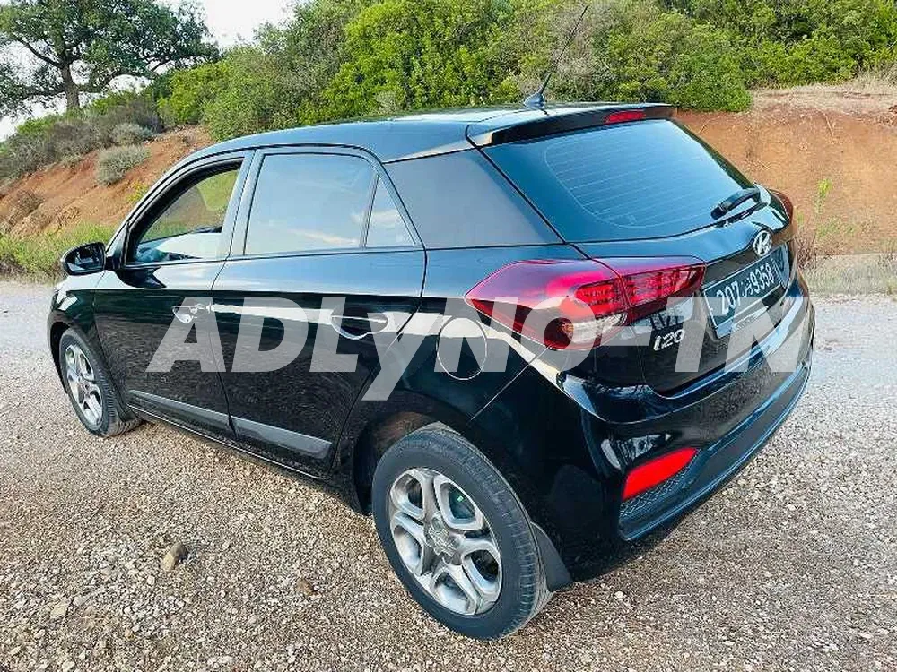 Une belle voiture Hyundai i20 premier main année fin 2018 58710279 à Bizerte - Photo 5