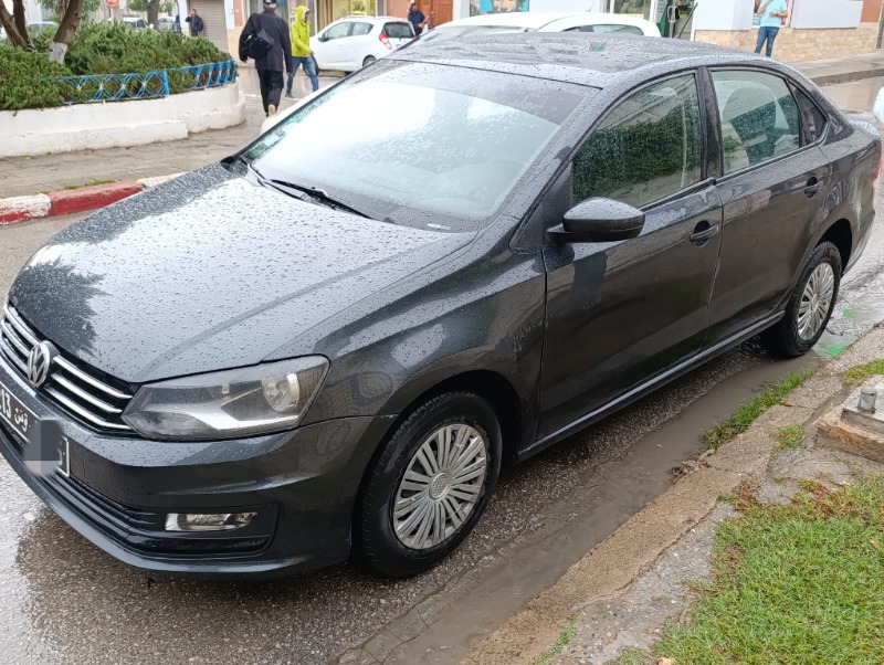 Volkswagen Polo Essence 2019 à Ariana - Photo 1