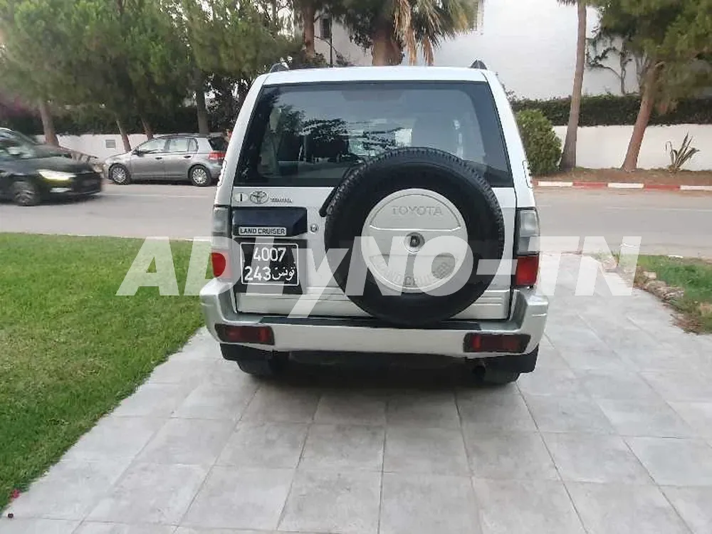 à vendre toyota Brado 4x4 à Nabeul - Photo 3