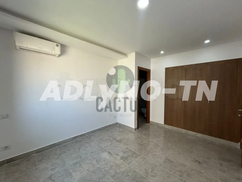 A vendre : Appartement S+2 de 104 m² avec une terrasse de 12 m² à Cité el wafa , Afh mrezga à Nabeul - Photo 4