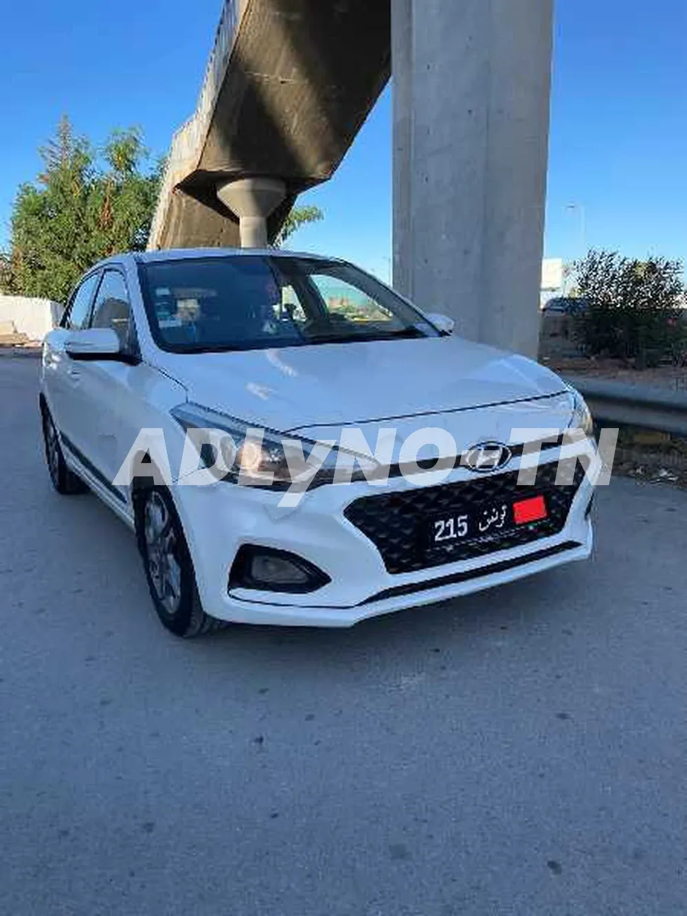hyundai i 20 à Tunis - Photo 2
