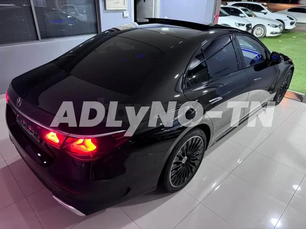 LA NOUVELLE Mercedes E 200 2024 kit amg édition hybride doux à Tunis - Photo 3