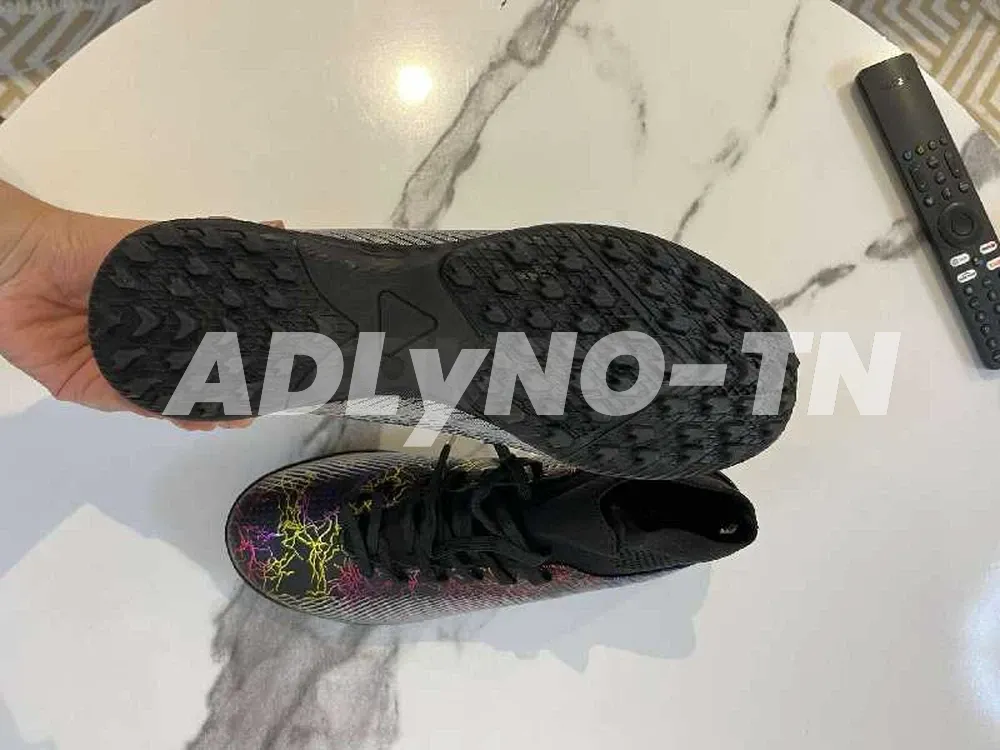 demi crampon adidas taille 41 à Monastir - Photo 4