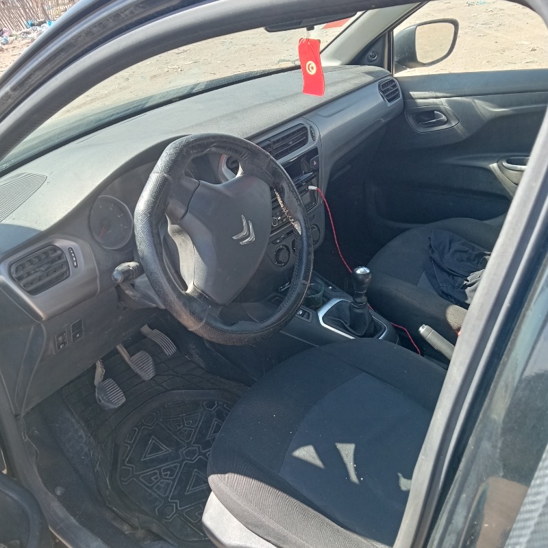 Citroen C3 Essence 2014 à Sfax - Photo 3