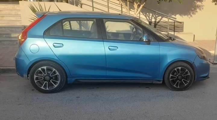 MG Autres Essence 2017 à Ariana - Photo 2