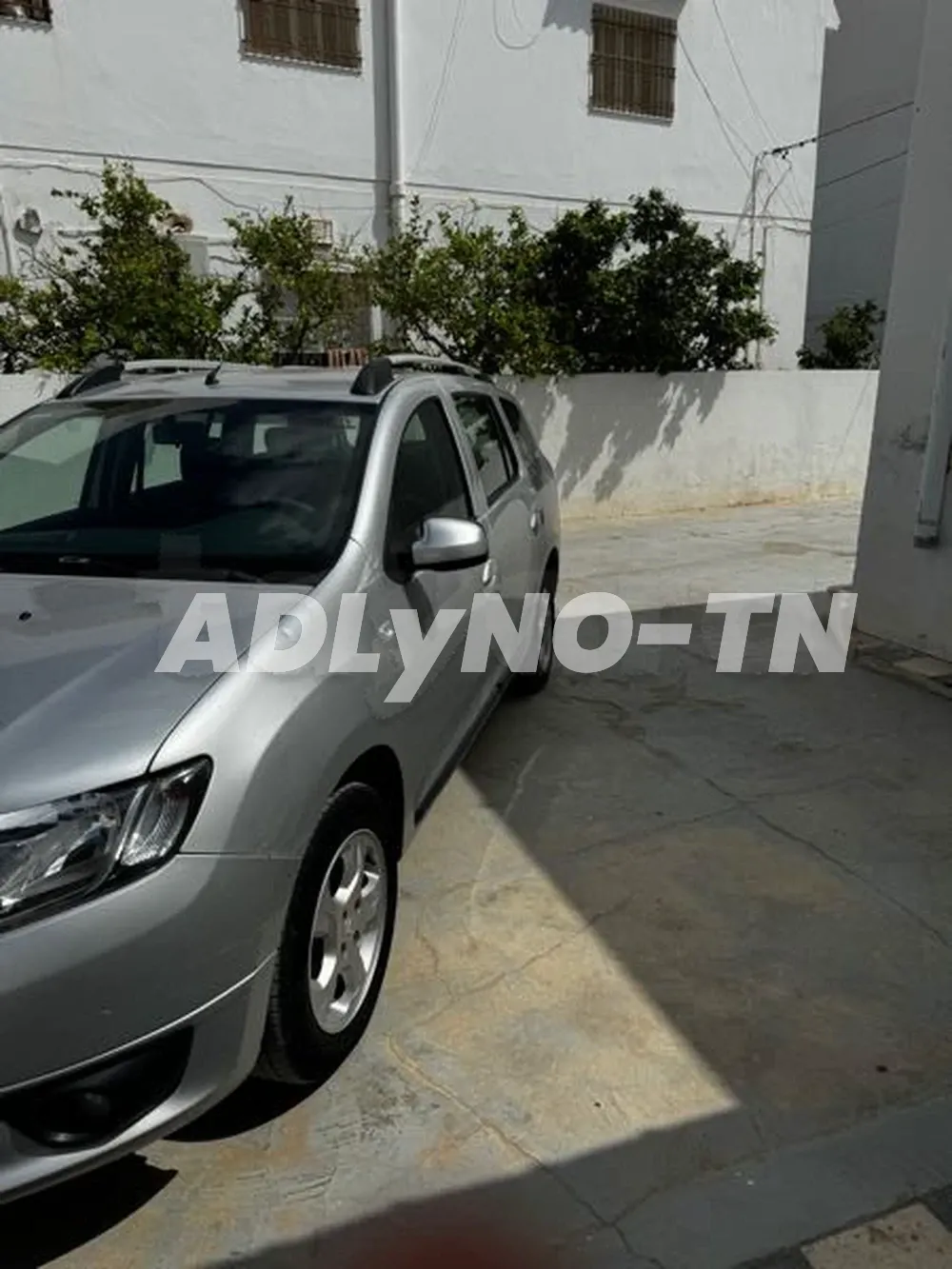 Dacia mcv à Sfax - Photo 2