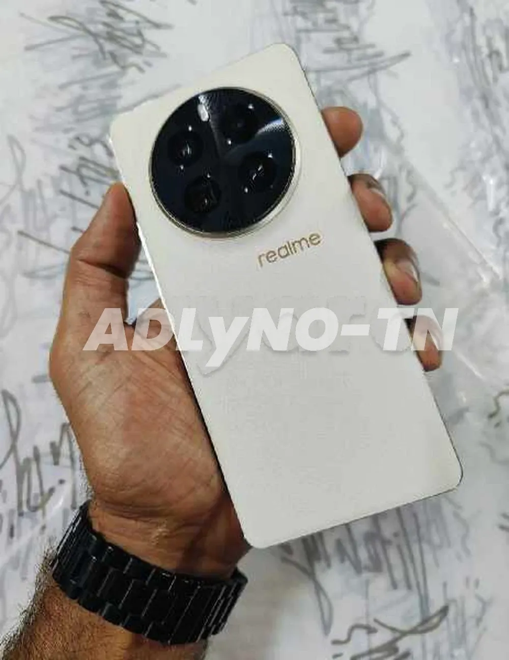  Redmi Note 13 pro plus 5G /Cacheté paquet fermé #Validé✔️ ➖ 8/256= 1100 dt Prix fiiiix ➖ 12/512= 1300 dt Prix fiiix 