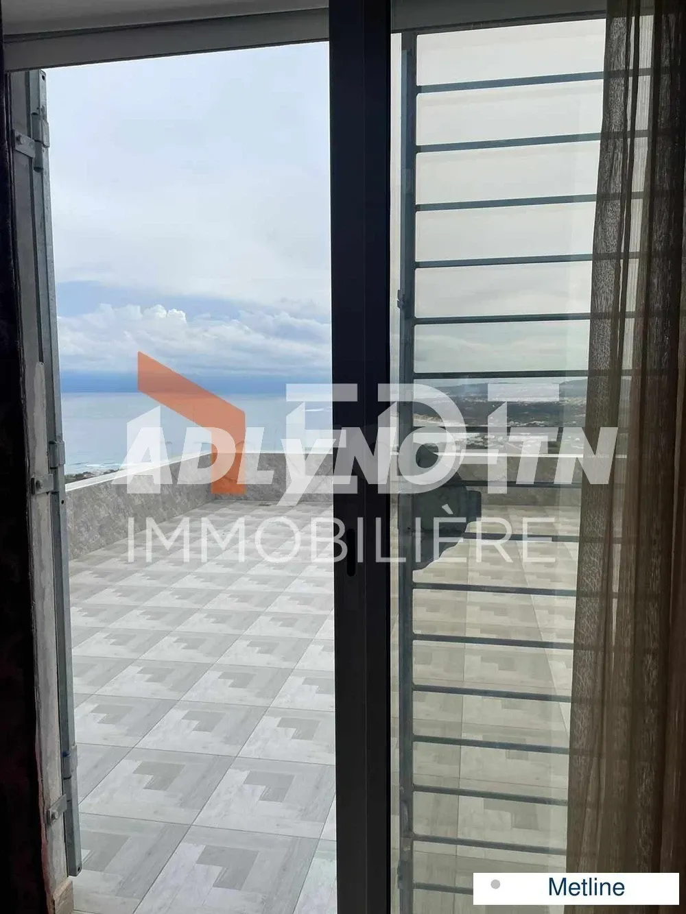 charmante villa, vue panoramique à Metline Bizerte à Bizerte - Photo 2
