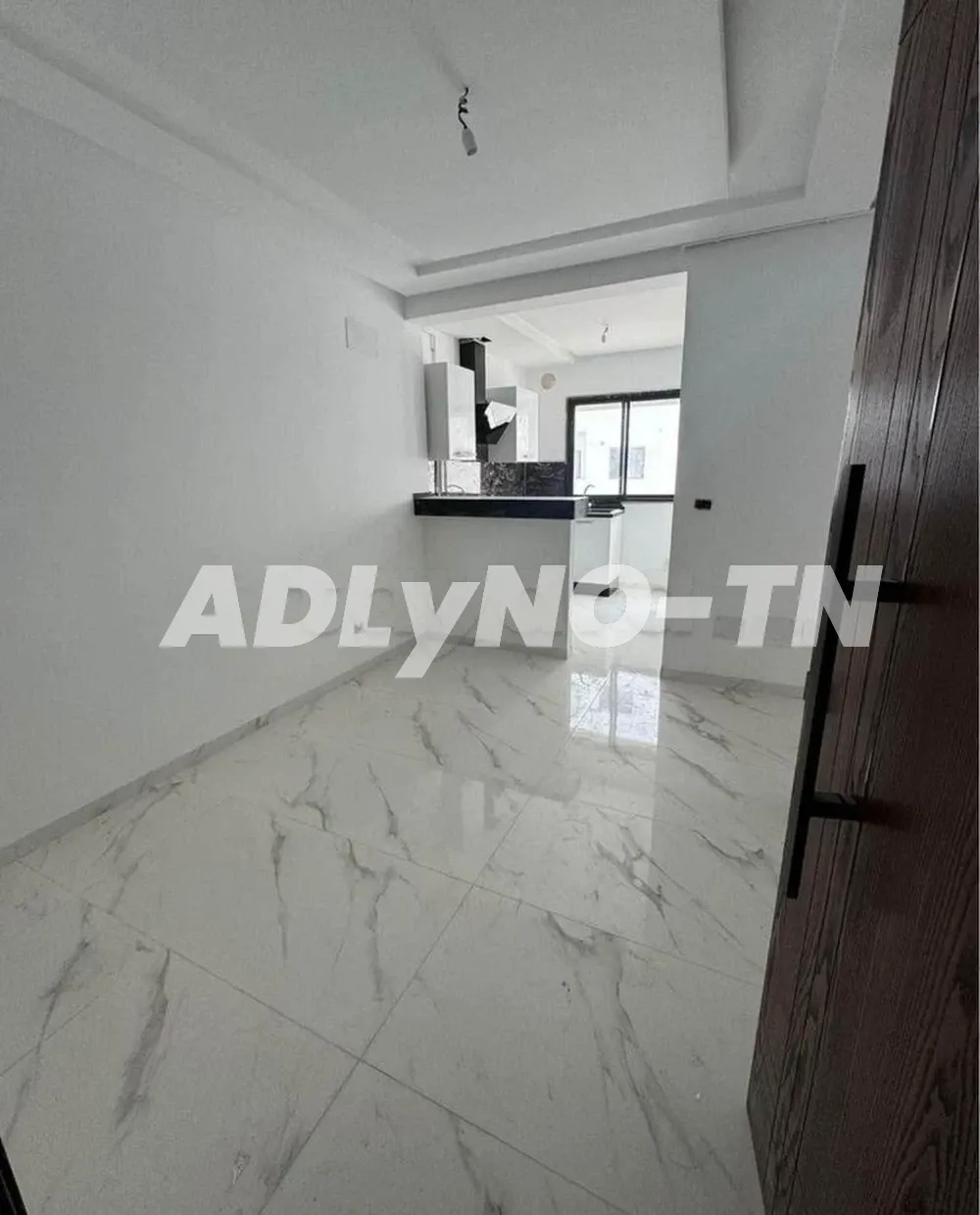 A vendre joli S1 haute standinge a nouvelle soukra, l aouina à Tunis - Photo 1