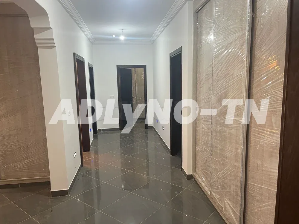 A vendre à Hammamet une grande maison de campagne à Nabeul - Photo 4