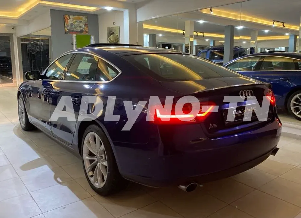 2015 AUDI A5 TOIT OUVRANT PREMIERE MAIN ? à Tunis - Photo 4