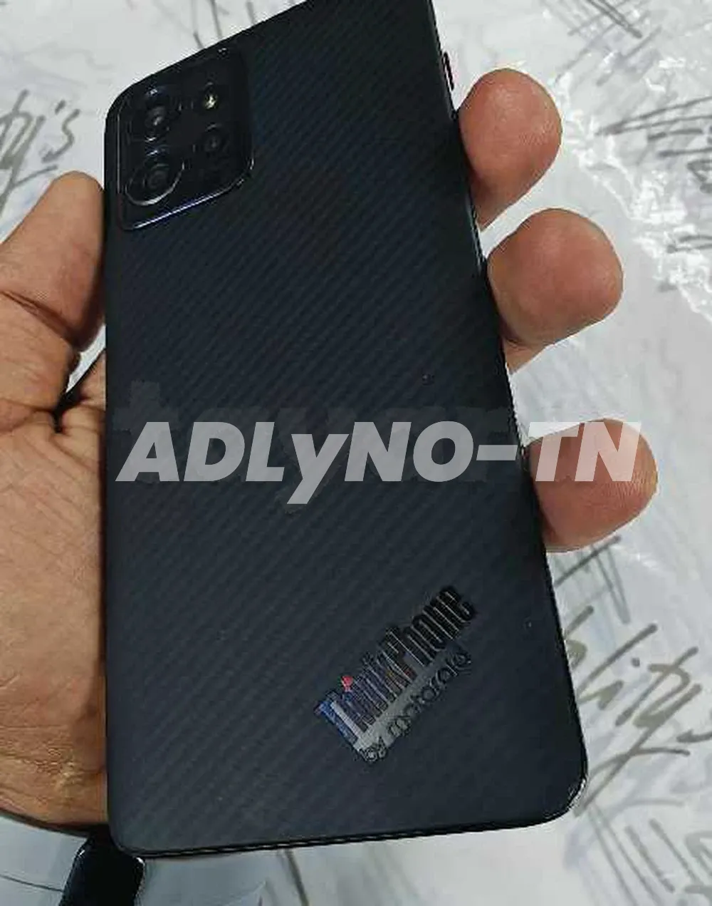 motorola thinkphone 8/256 snapdragon 8gen 1 valide à sousse - Photo 1