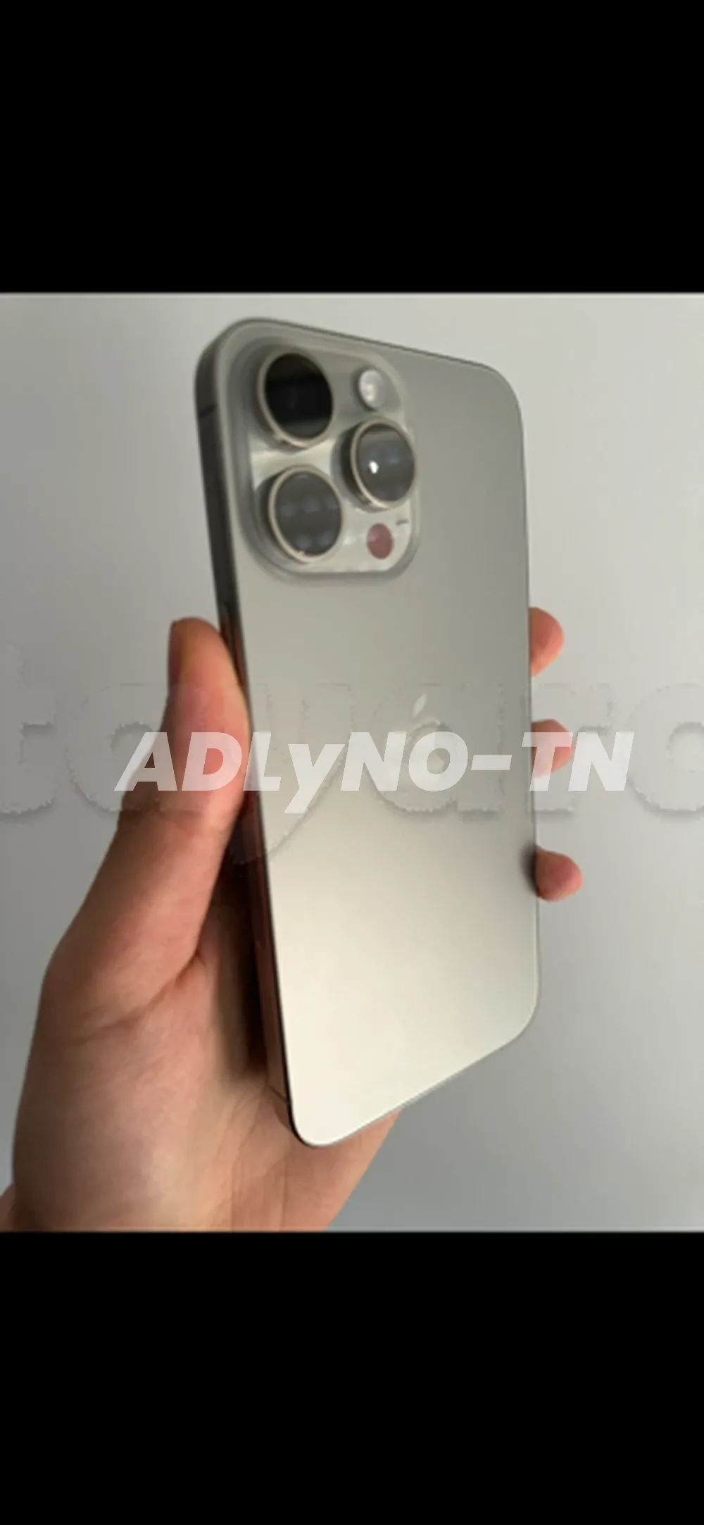 iPhone 15 Pro Max 256G bloqué opérateur américain tt en marche sauf puce matemchich tel d'origine batterie 100% jamais réparé prix 2450d tel 20172643 à Tunis - Photo 3