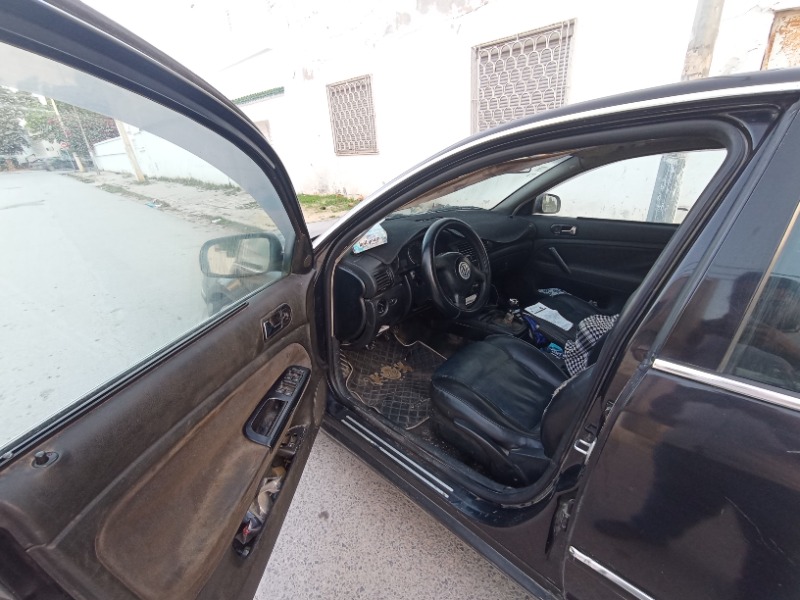 Volkswagen Passat Diesel 2001 à Tunis - Photo 1