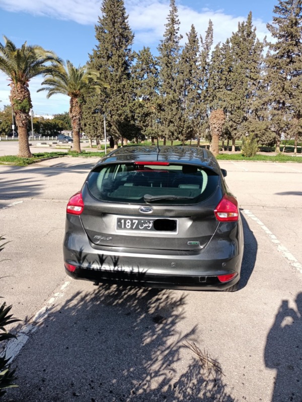 Ford FOCUS Essence 2016 à Ariana - Photo 5