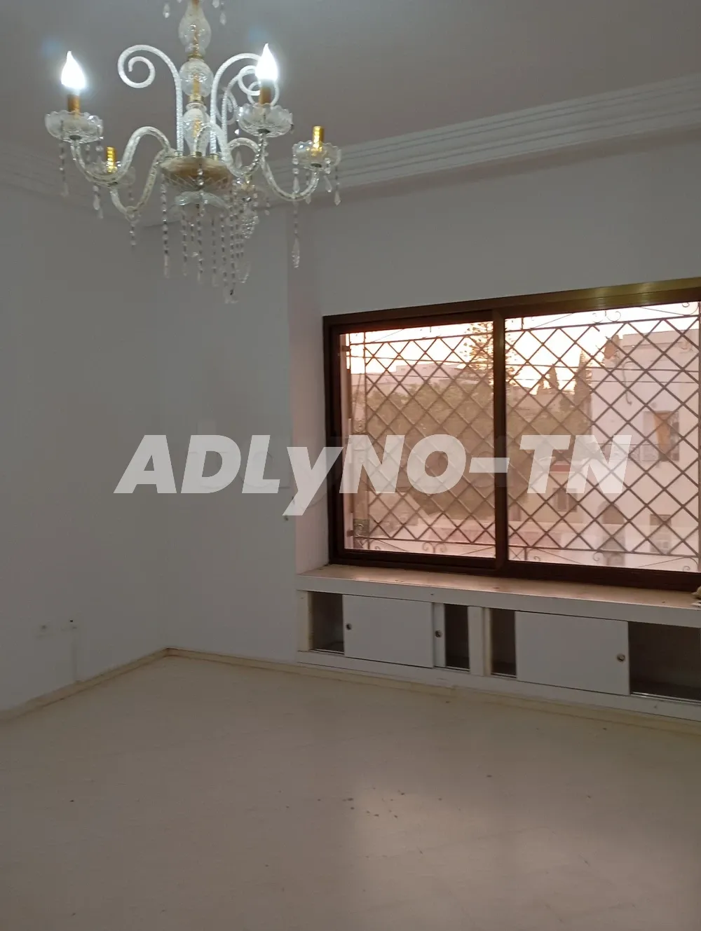 Villa à Borj louzir à Ariana - Photo 4