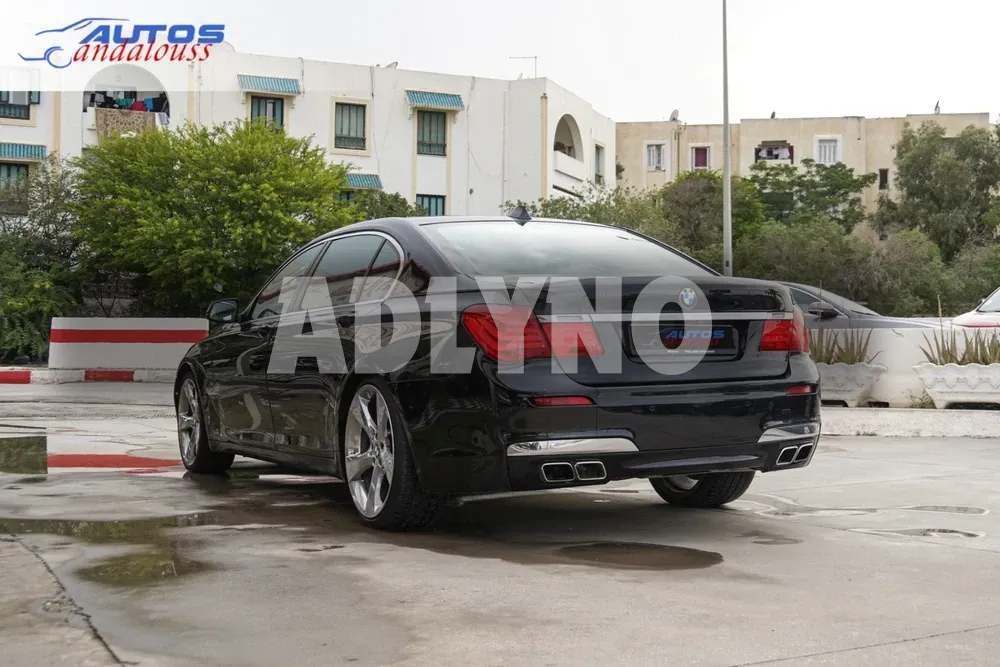 BMW 750 Limosine à Ariana - Photo 7
