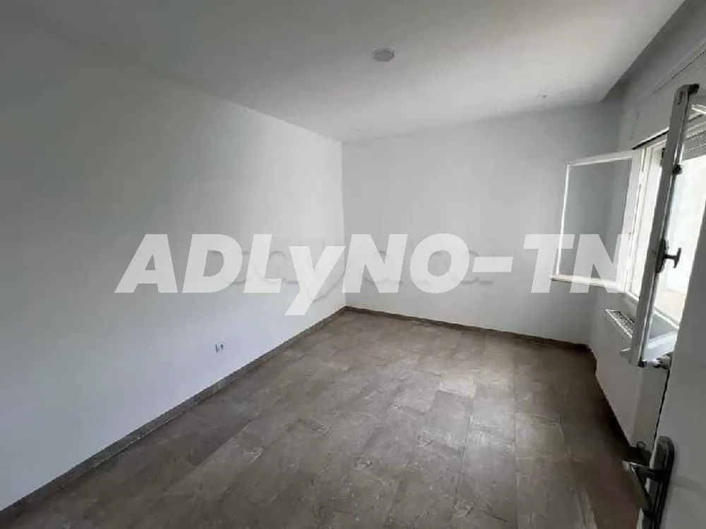 APPARTEMENT s+2 à Nord Hilton Mutuelle ville à Tunis - Photo 5