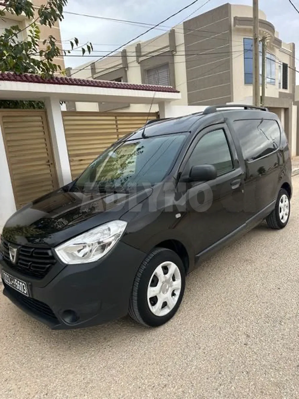 DACIA DOKKER VAN LUX à Sfax - Photo 1