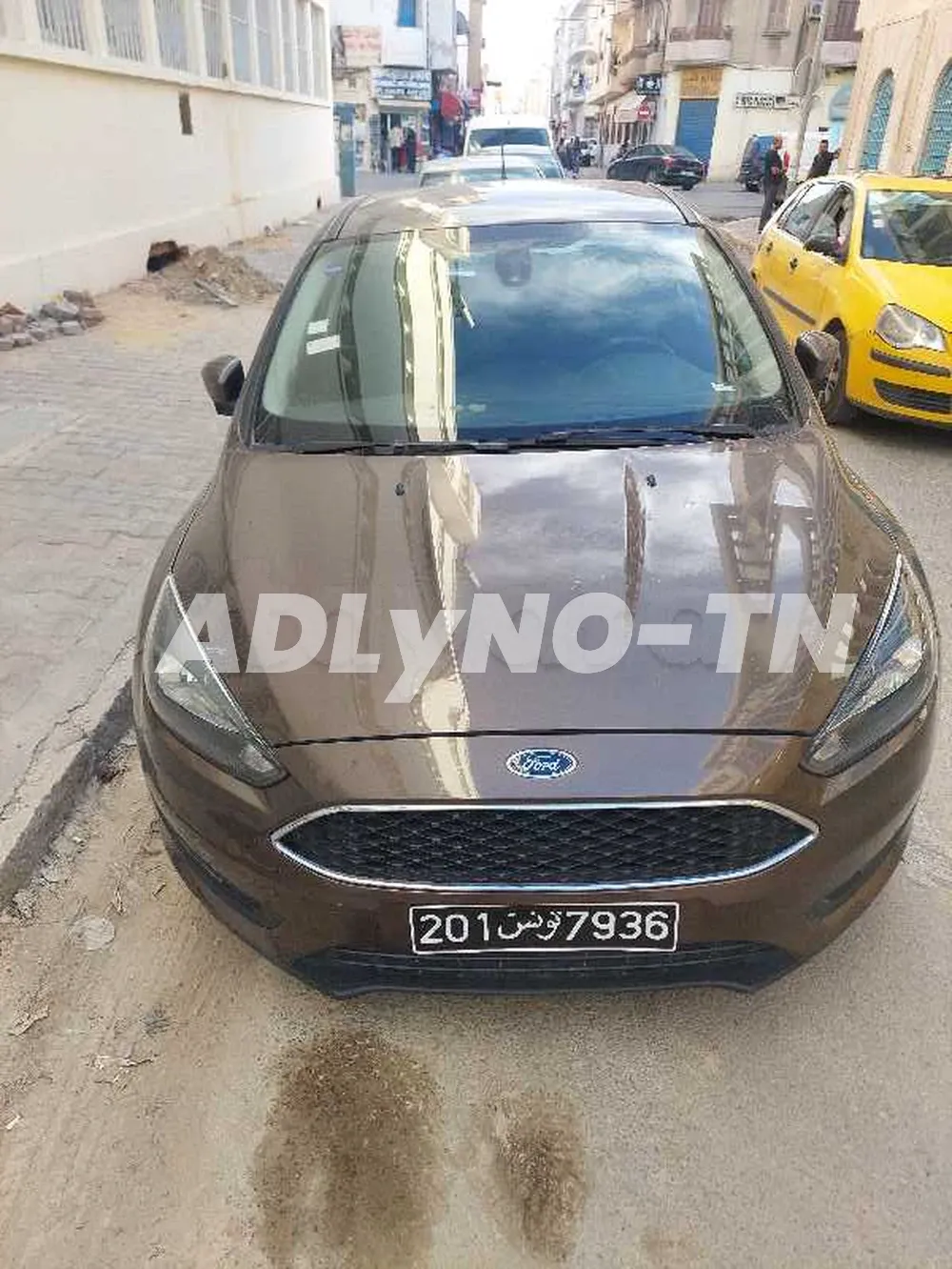 je vends ma voiture Ford focus ecoboost à Ariana - Photo 3