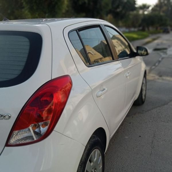 Hyundai I20 Essence 2016 à Tunis - Photo 1