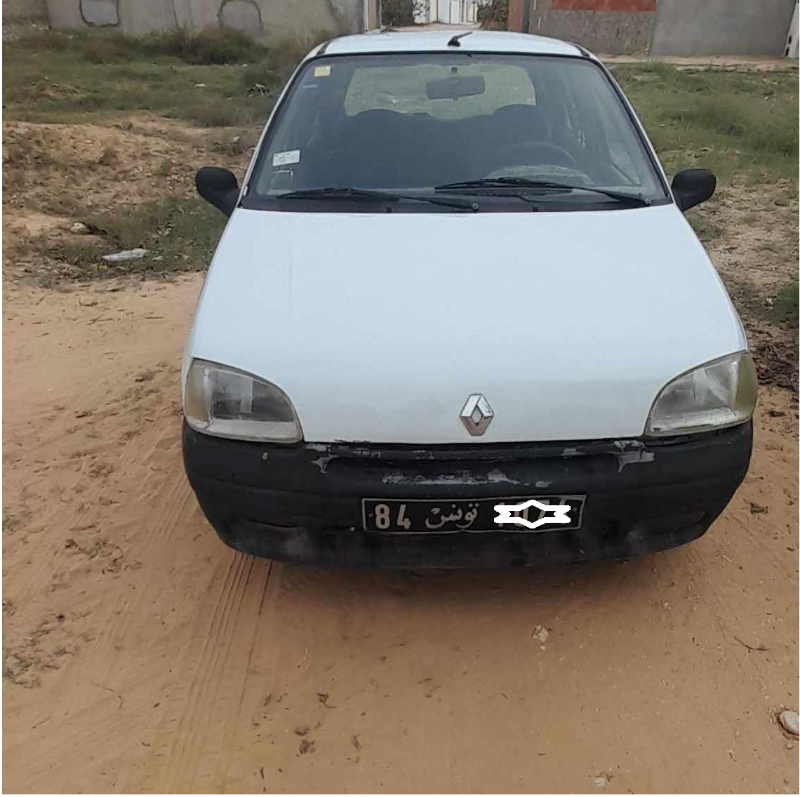 Renault Clio Essence 1997 à Sfax - Photo 2
