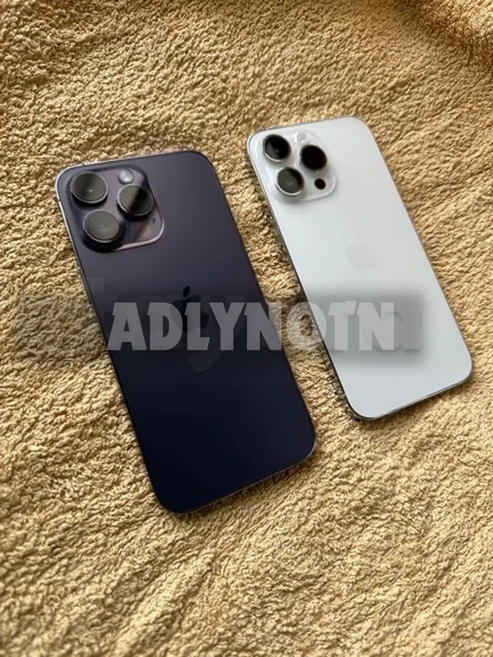 iPhone 14 Pro Max 256G neuf batt100% sous garantie Apple peu servi avec facture et garantie boutique blanc 100% 256G à 3350dt Violet 98% 256G à 3099dt Tel 20172643 à Tunis - Photo 3