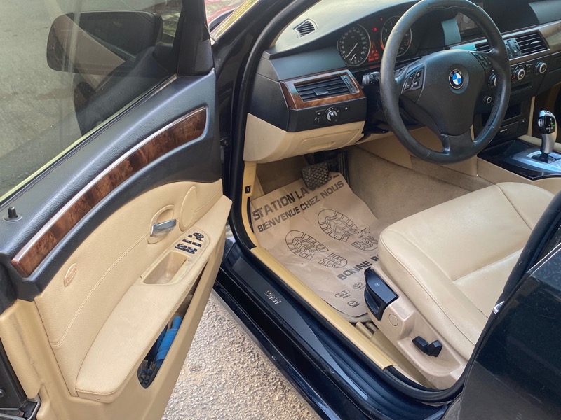 Bmw 520 Essence 2008 à Tunis - Photo 3