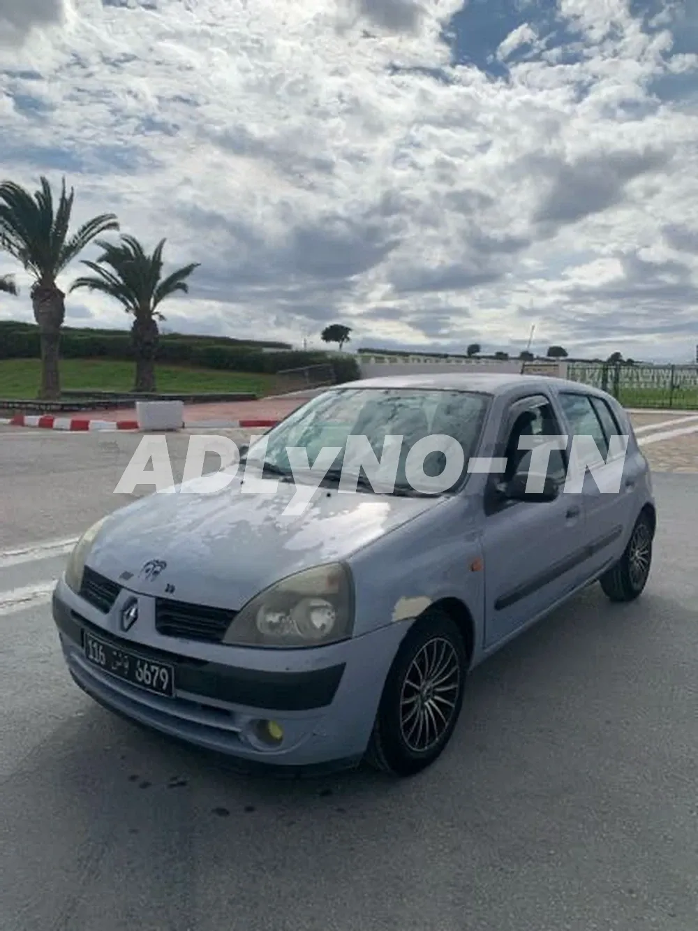 clio bombé pré compus à Bizerte - Photo 3