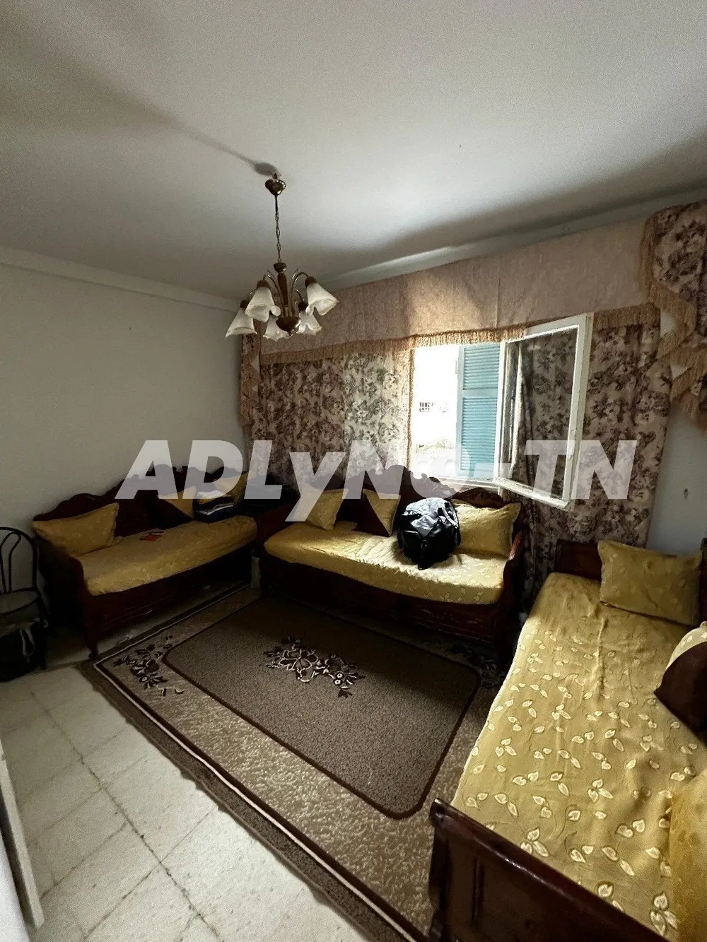 a vendre un appartement S1 au RDC a la nouvelle medina à Ben Arous - Photo 1