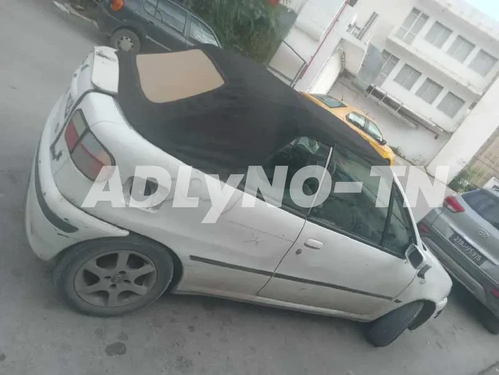 fiat Punto 2 portes à Ben Arous - Photo 2