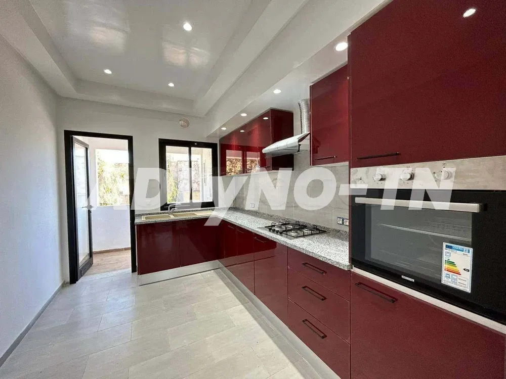 Etage de villa en s+3 à Ariana - Photo 2