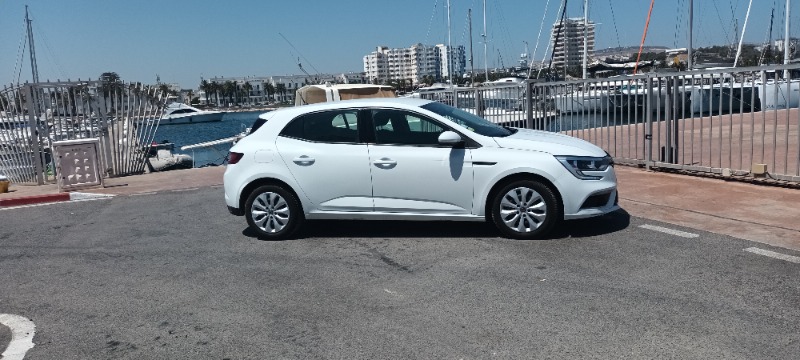 Renault Megane Diesel 2020 à Ariana - Photo 2