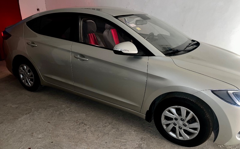 Hyundai ELANTRA Essence 2018 à Tunisie - Photo 5
