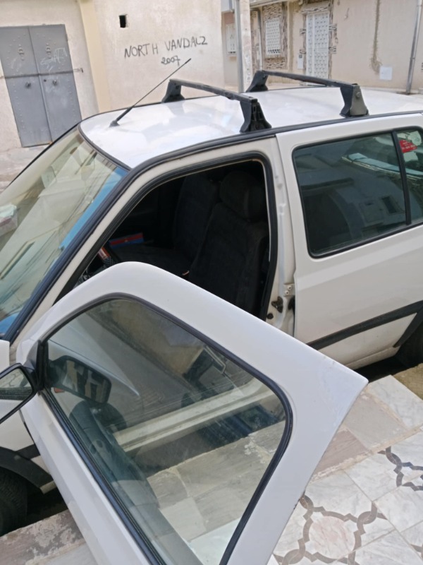 Volkswagen Golf Diesel 2005 à Ben Arous - Photo 5