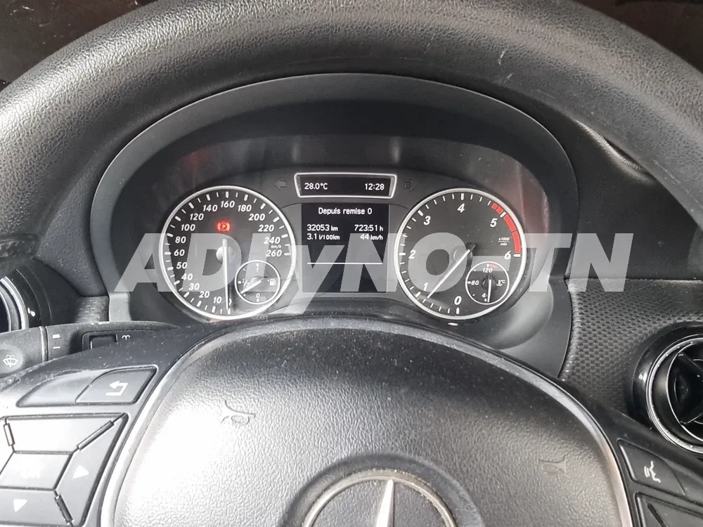 Mercedes A180 à Ariana - Photo 4