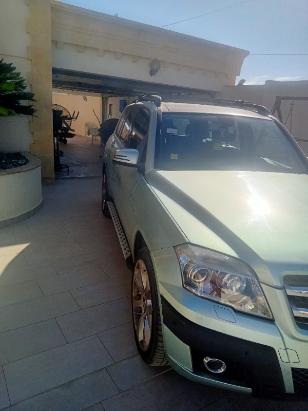 Mercedes Classe Glk Essence 2009 à Sfax - Photo 3