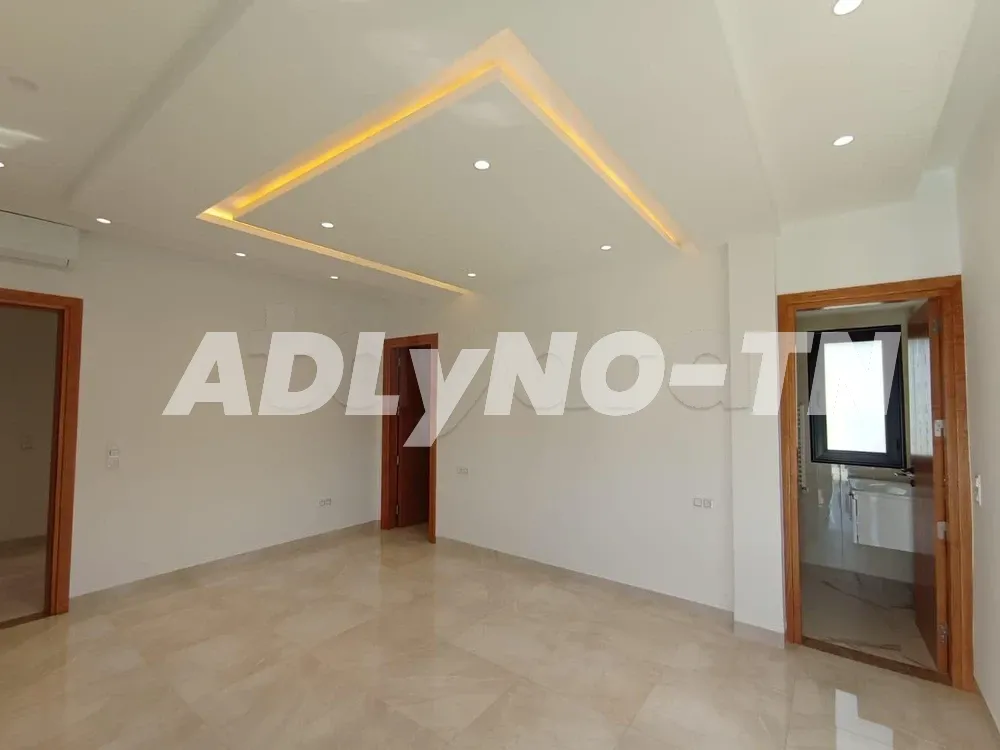 S+4 Neuf non meublé de 245m² à Cité Mora, Nabeul à Nabeul - Photo 3